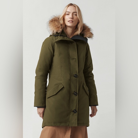 Canada Goose Army Green Women's Puffer Jacket - Picture 1 of 7